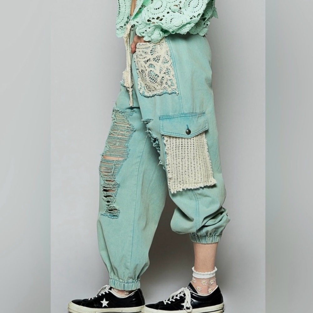 POL Mint Green Distressed Crochet Patch Jeans - Picture 4 of 5
